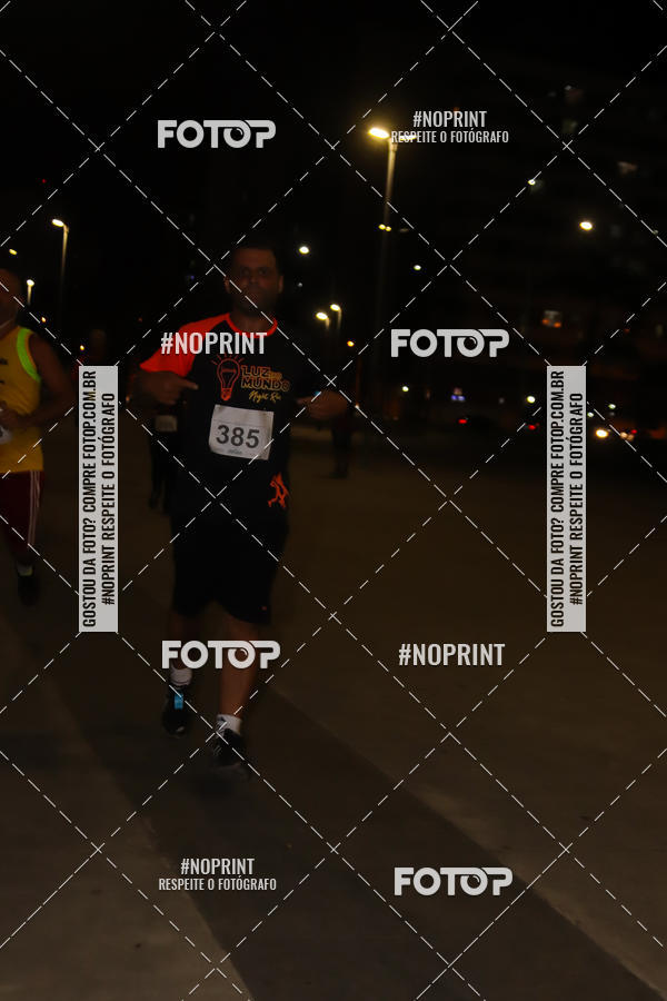 Buy your photos of the eventLuz do Mundo Night Run on Fotop