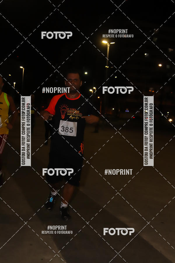 Buy your photos of the eventLuz do Mundo Night Run on Fotop