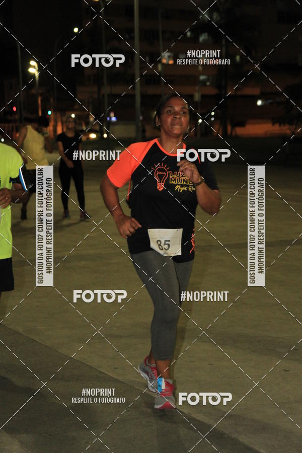 Buy your photos of the eventLuz do Mundo Night Run on Fotop