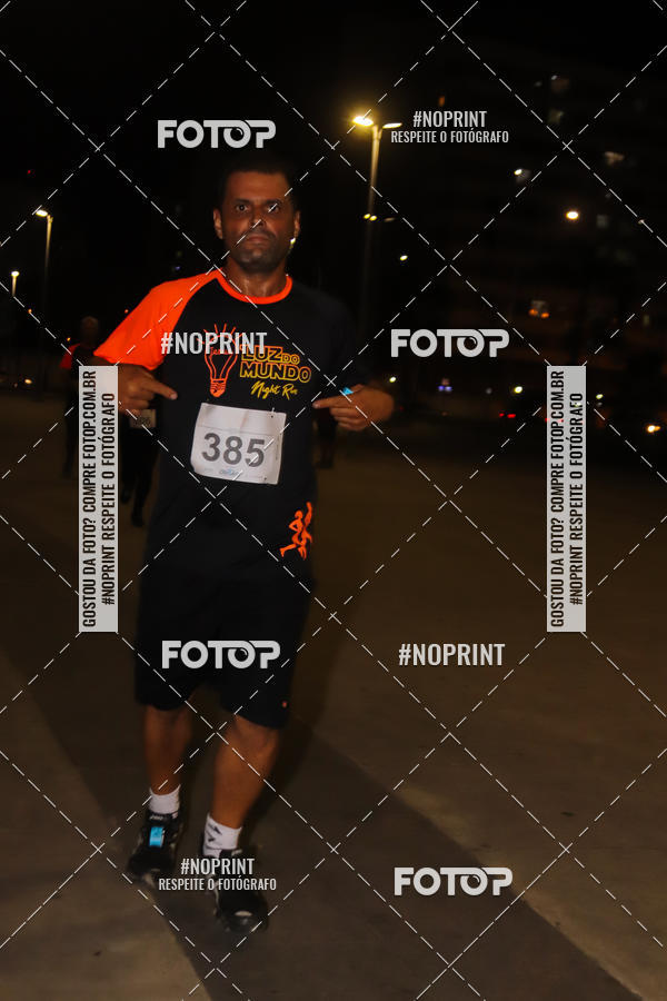 Buy your photos of the eventLuz do Mundo Night Run on Fotop