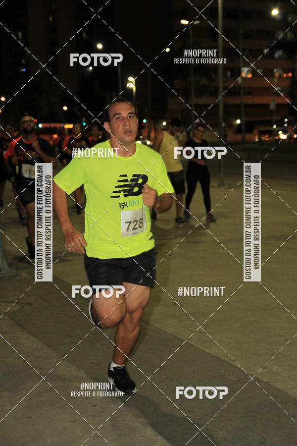 Buy your photos of the eventLuz do Mundo Night Run on Fotop