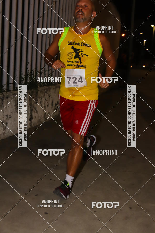 Buy your photos of the eventLuz do Mundo Night Run on Fotop