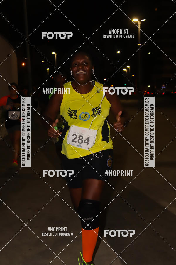 Buy your photos of the eventLuz do Mundo Night Run on Fotop