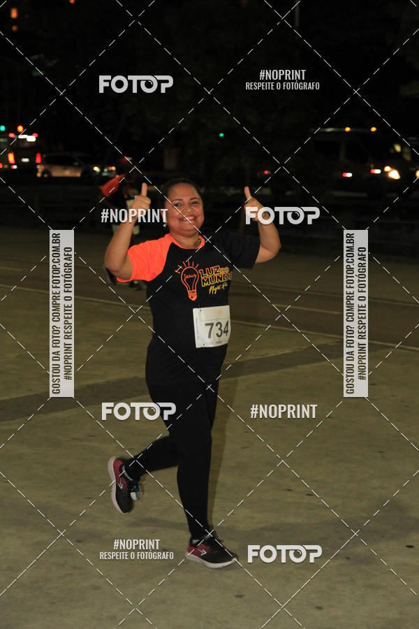 Buy your photos of the eventLuz do Mundo Night Run on Fotop