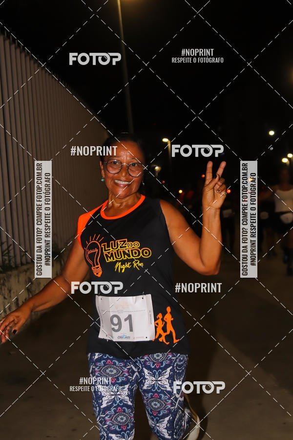 Buy your photos of the eventLuz do Mundo Night Run on Fotop
