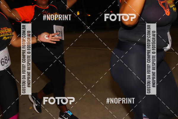 Buy your photos of the eventLuz do Mundo Night Run on Fotop
