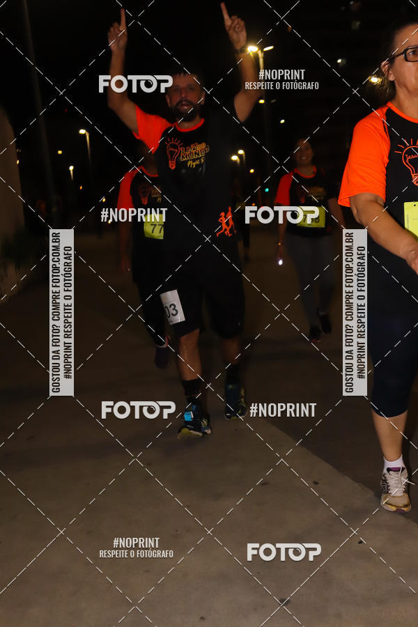 Buy your photos of the eventLuz do Mundo Night Run on Fotop