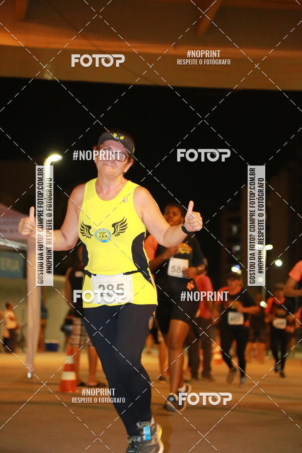 Buy your photos of the eventLuz do Mundo Night Run on Fotop