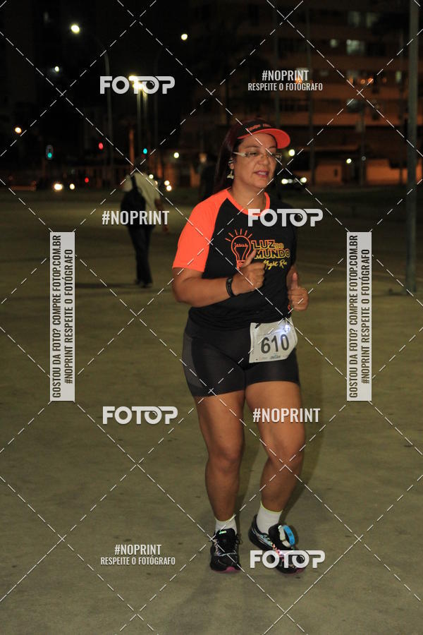 Buy your photos of the eventLuz do Mundo Night Run on Fotop