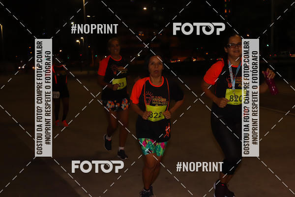 Buy your photos of the eventLuz do Mundo Night Run on Fotop