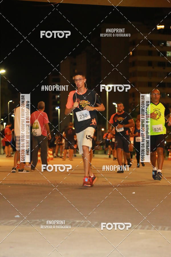 Buy your photos of the eventLuz do Mundo Night Run on Fotop