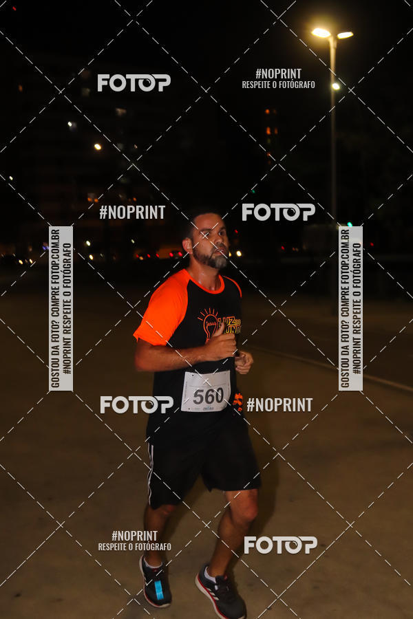 Buy your photos of the eventLuz do Mundo Night Run on Fotop