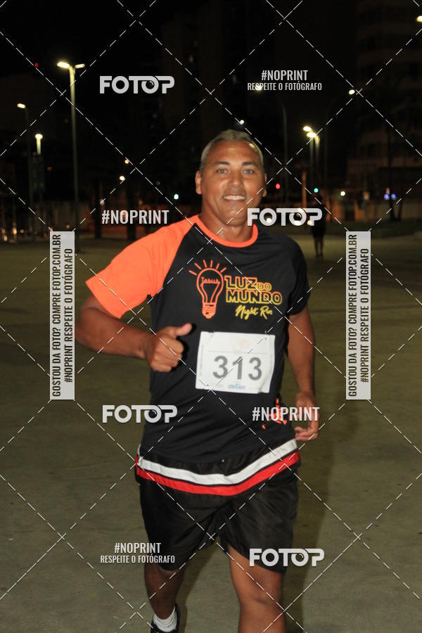 Buy your photos of the eventLuz do Mundo Night Run on Fotop
