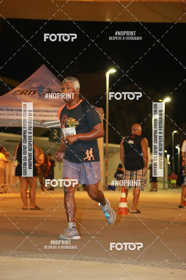 Buy your photos of the eventLuz do Mundo Night Run on Fotop
