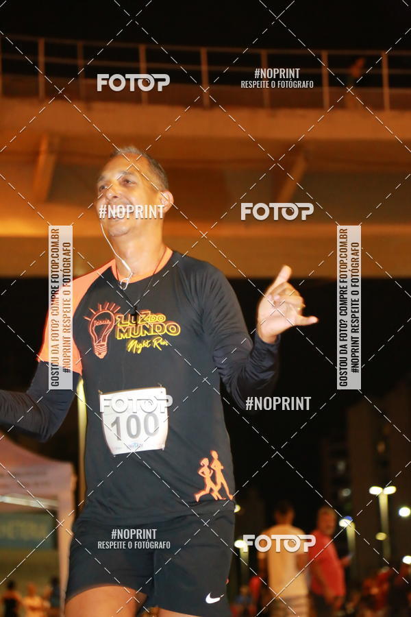 Buy your photos of the eventLuz do Mundo Night Run on Fotop