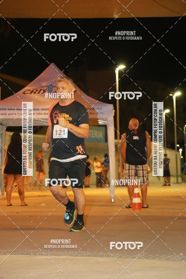 Buy your photos of the eventLuz do Mundo Night Run on Fotop