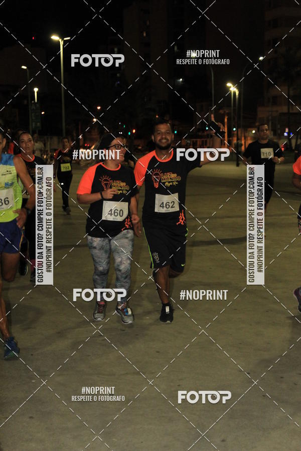 Buy your photos of the eventLuz do Mundo Night Run on Fotop