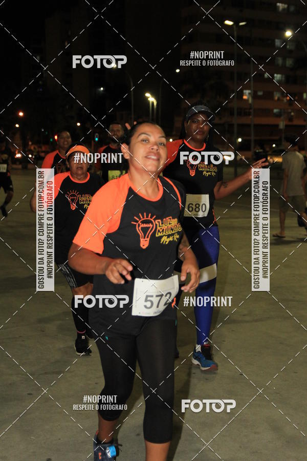 Buy your photos of the eventLuz do Mundo Night Run on Fotop