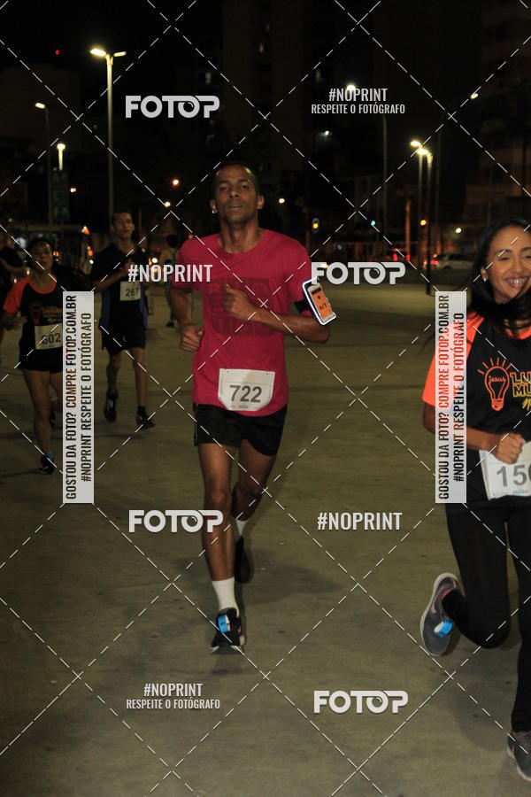 Buy your photos of the eventLuz do Mundo Night Run on Fotop