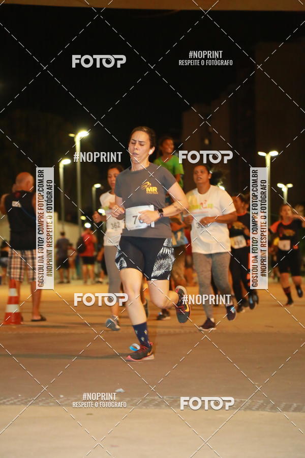 Buy your photos of the eventLuz do Mundo Night Run on Fotop