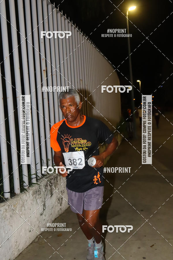 Buy your photos of the eventLuz do Mundo Night Run on Fotop