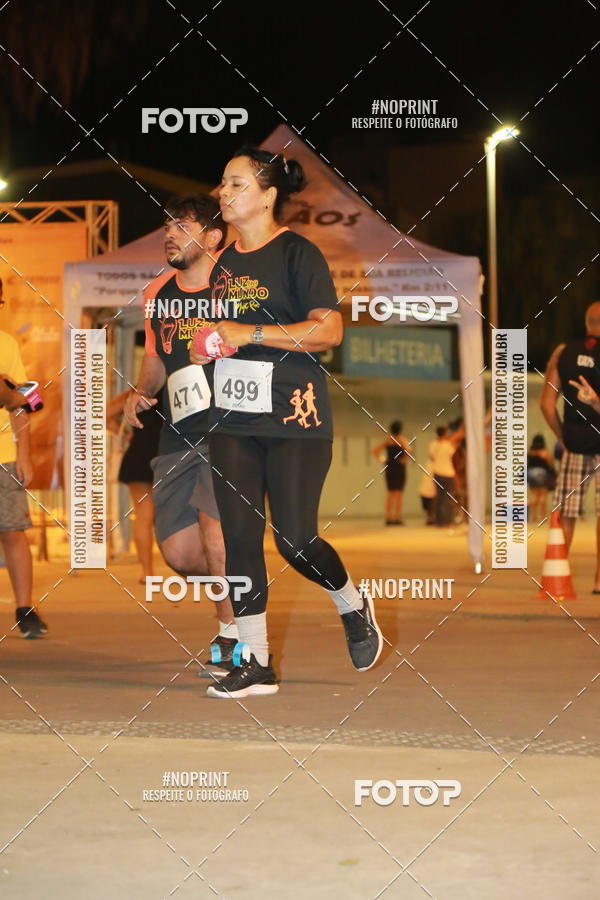 Buy your photos of the eventLuz do Mundo Night Run on Fotop