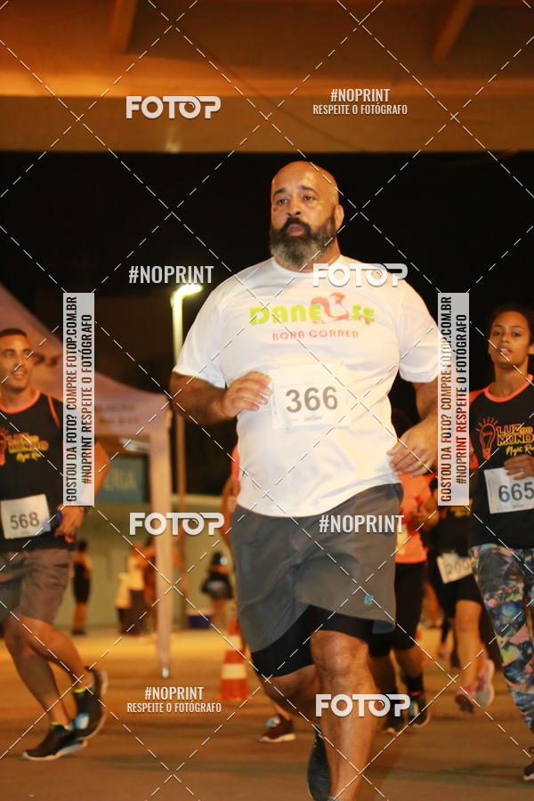 Buy your photos of the eventLuz do Mundo Night Run on Fotop