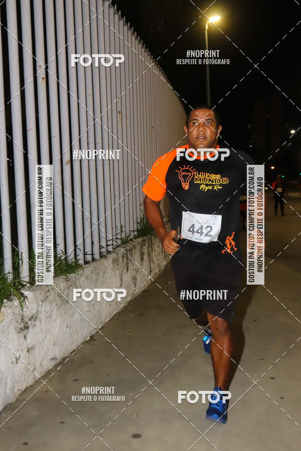 Buy your photos of the eventLuz do Mundo Night Run on Fotop