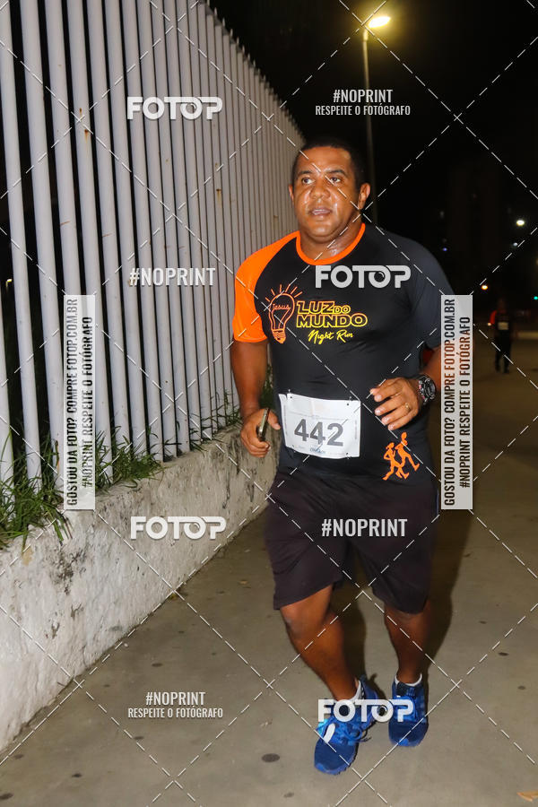 Buy your photos of the eventLuz do Mundo Night Run on Fotop