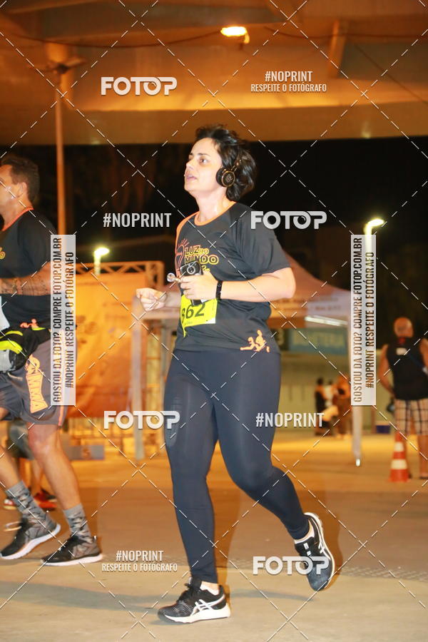 Buy your photos of the eventLuz do Mundo Night Run on Fotop