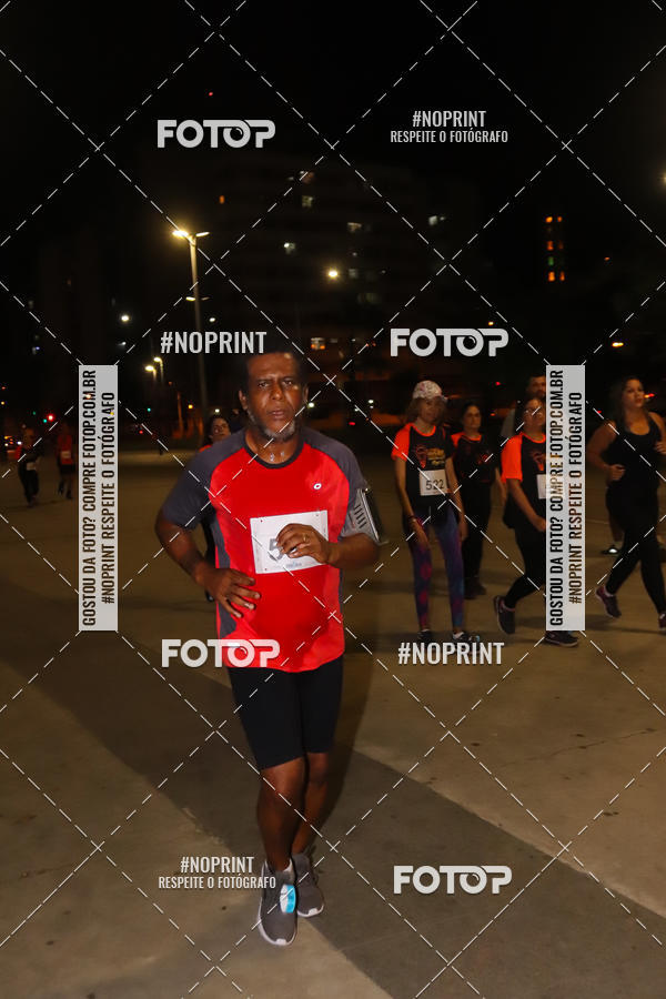 Buy your photos of the eventLuz do Mundo Night Run on Fotop