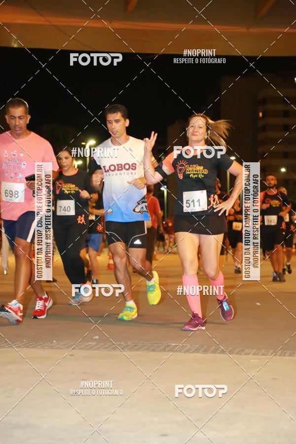 Buy your photos of the eventLuz do Mundo Night Run on Fotop