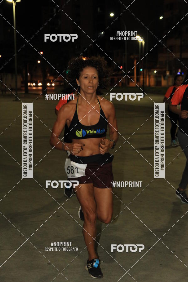 Buy your photos of the eventLuz do Mundo Night Run on Fotop