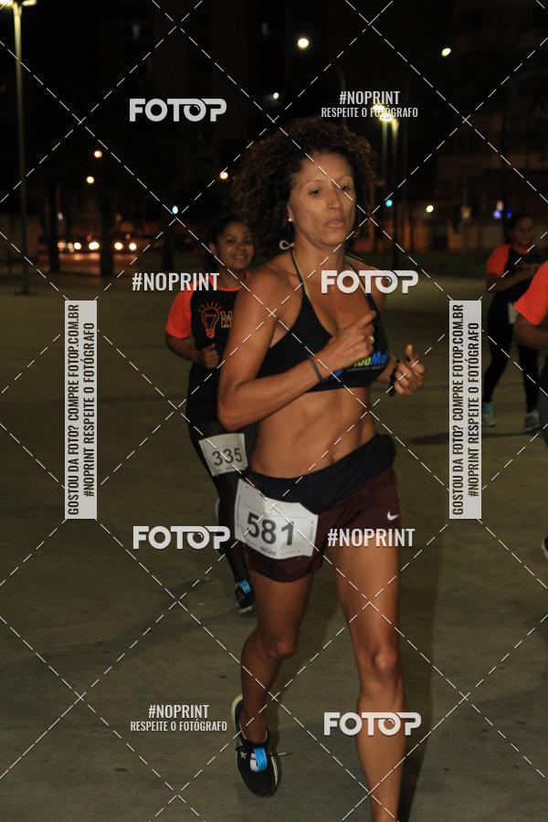 Buy your photos of the eventLuz do Mundo Night Run on Fotop