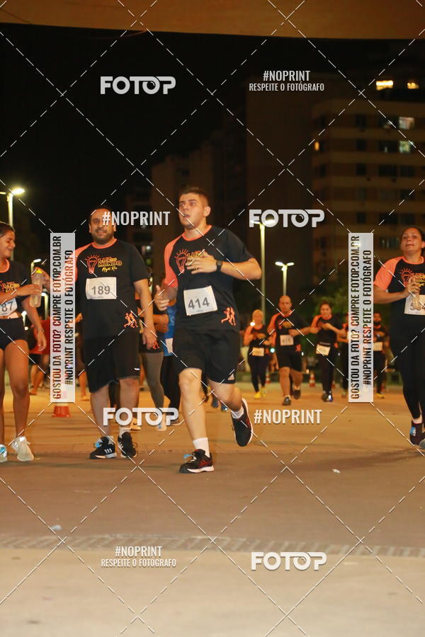 Buy your photos of the eventLuz do Mundo Night Run on Fotop