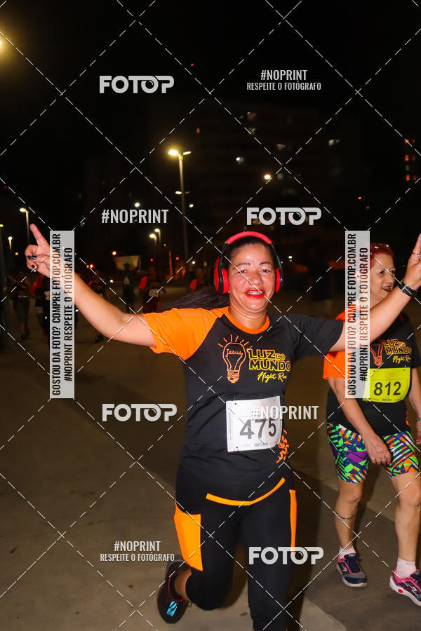 Buy your photos of the eventLuz do Mundo Night Run on Fotop