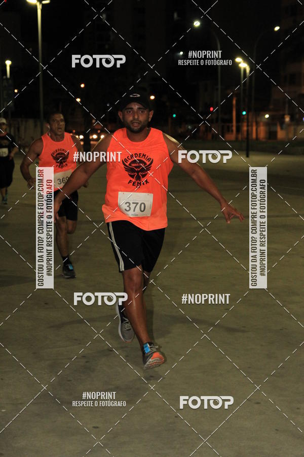 Buy your photos of the eventLuz do Mundo Night Run on Fotop