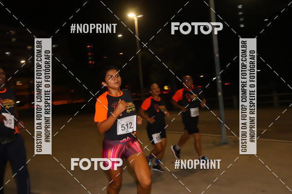 Buy your photos of the eventLuz do Mundo Night Run on Fotop