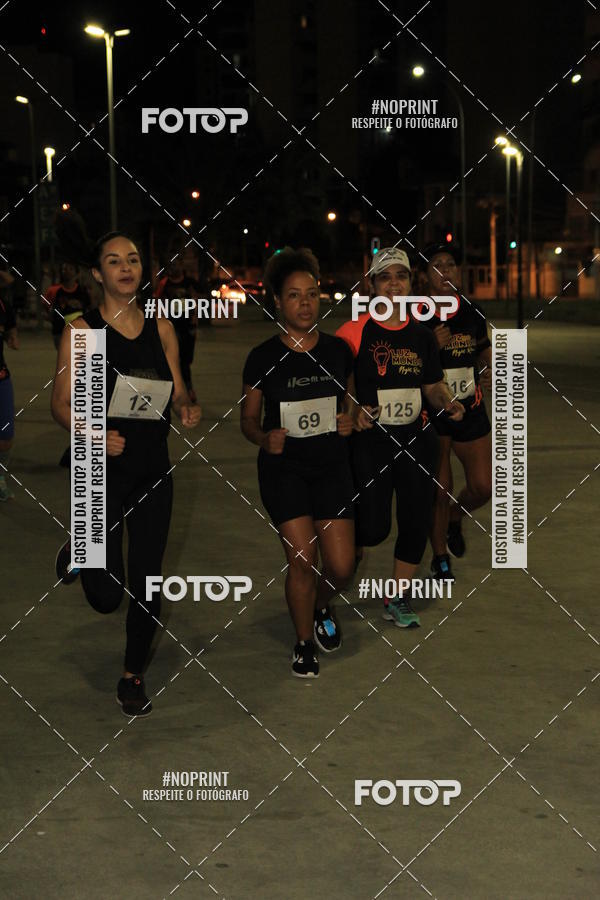 Buy your photos of the eventLuz do Mundo Night Run on Fotop