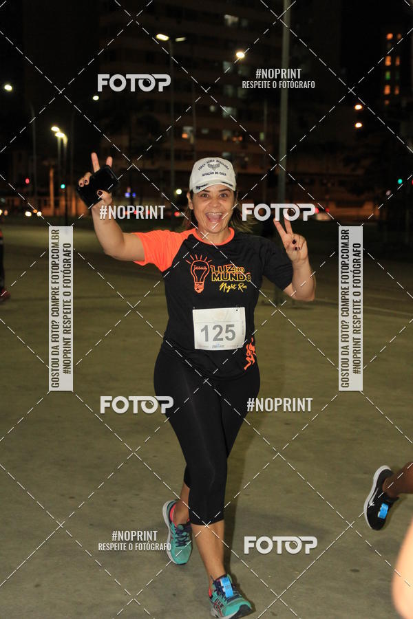 Buy your photos of the eventLuz do Mundo Night Run on Fotop