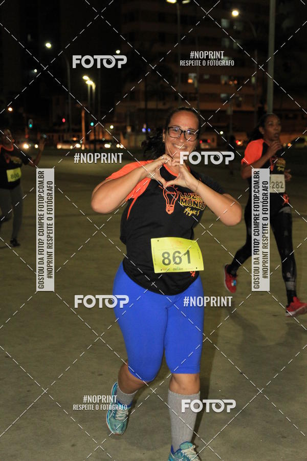 Buy your photos of the eventLuz do Mundo Night Run on Fotop