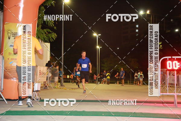 Buy your photos of the eventLuz do Mundo Night Run on Fotop