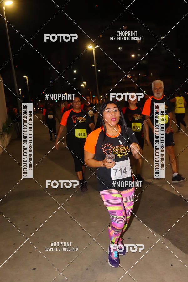 Buy your photos of the eventLuz do Mundo Night Run on Fotop