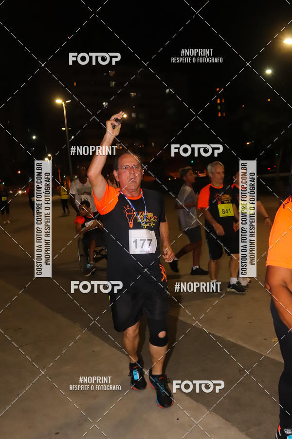 Buy your photos of the eventLuz do Mundo Night Run on Fotop