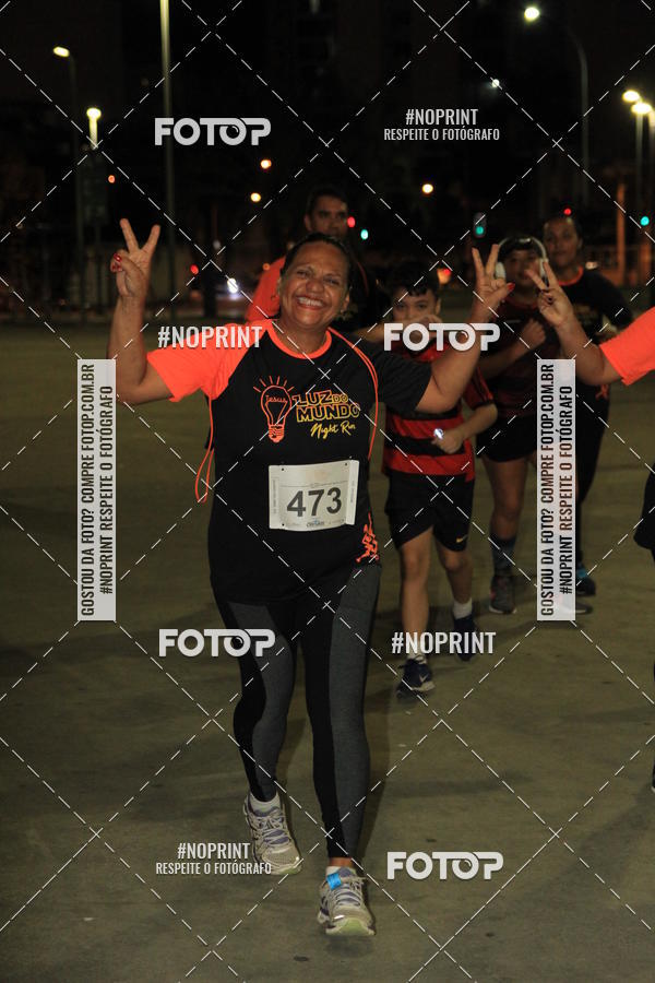 Buy your photos of the eventLuz do Mundo Night Run on Fotop