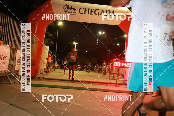Buy your photos of the eventLuz do Mundo Night Run on Fotop