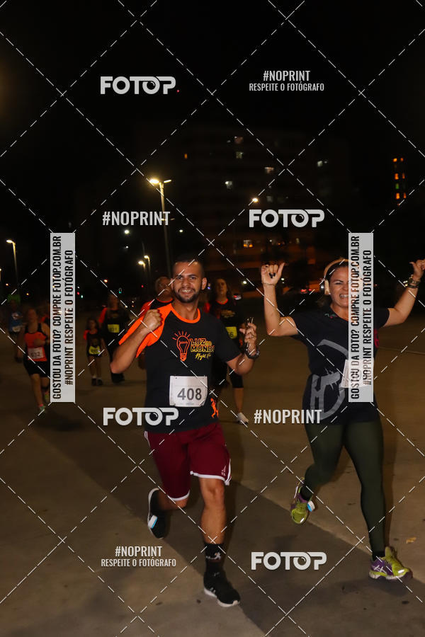 Buy your photos of the eventLuz do Mundo Night Run on Fotop