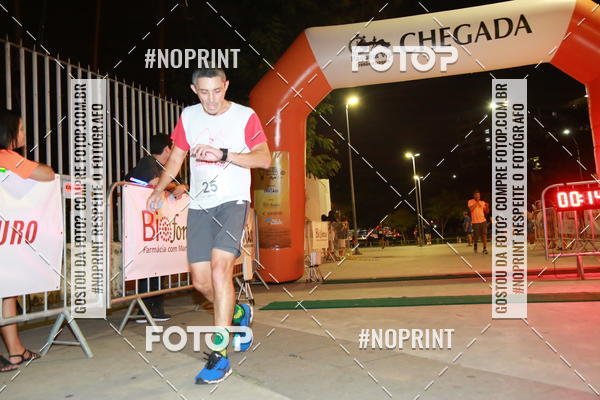 Buy your photos of the eventLuz do Mundo Night Run on Fotop