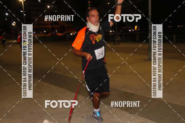 Buy your photos of the eventLuz do Mundo Night Run on Fotop