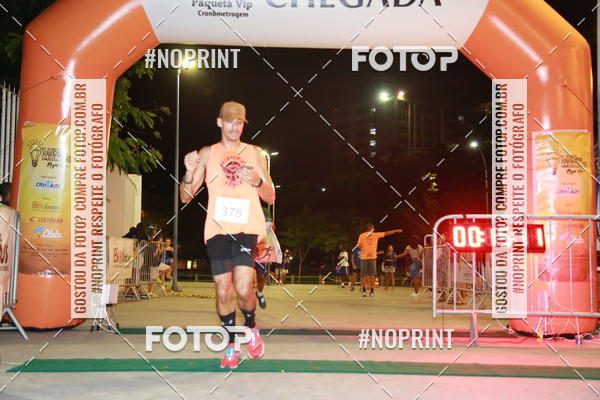 Buy your photos of the eventLuz do Mundo Night Run on Fotop